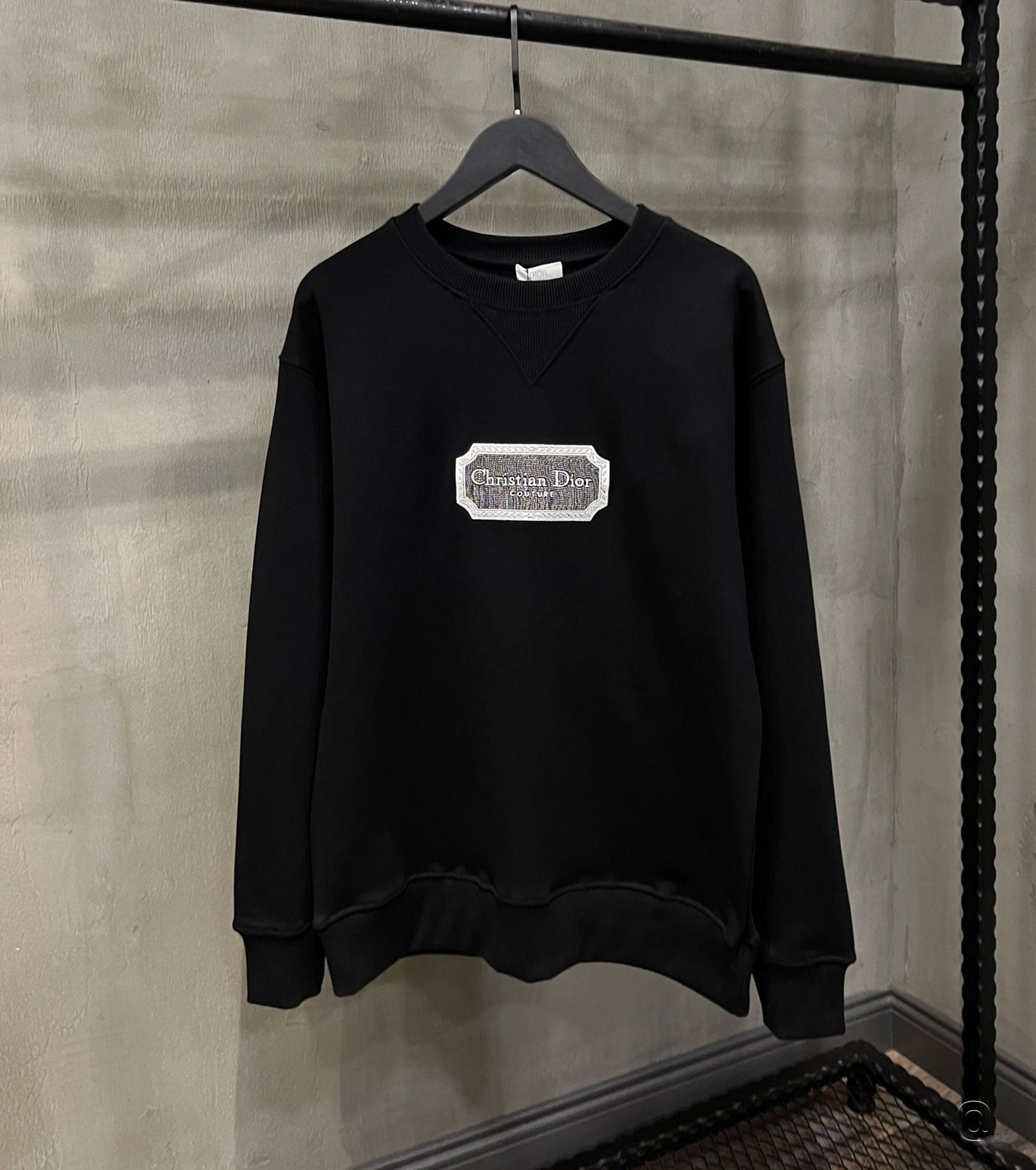 DR Men Sweatshirt  +1 color