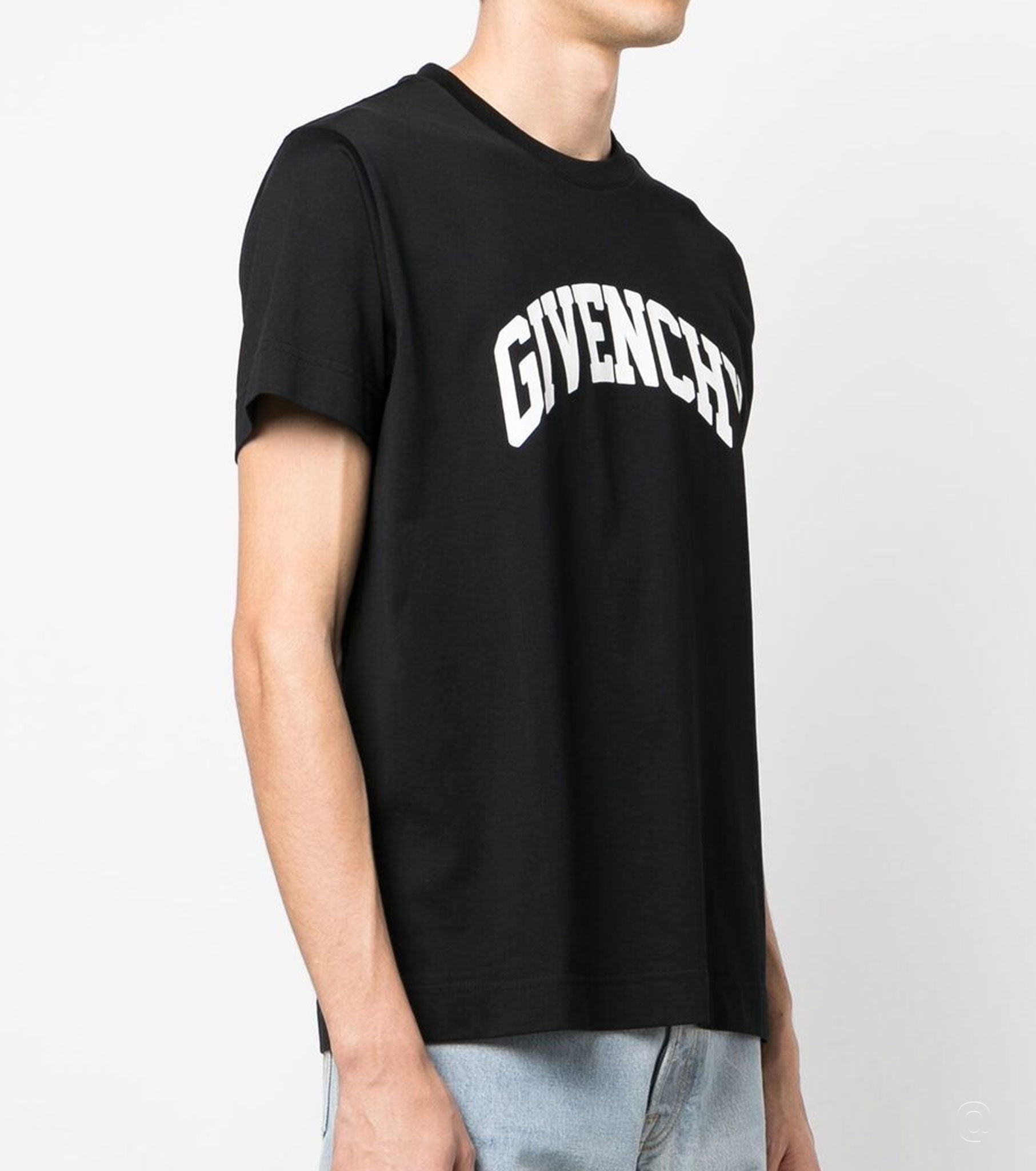 GV Men T-Shirt